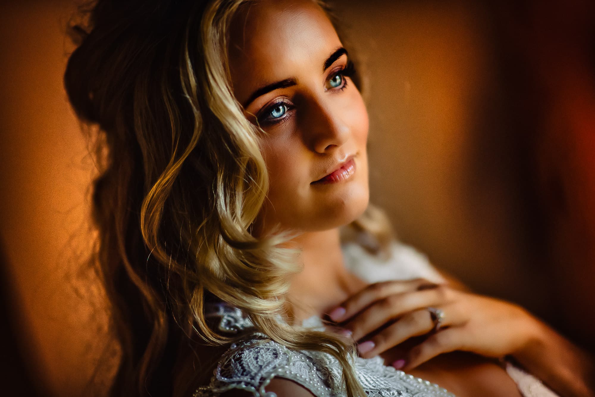 Aan welke hand draag je je trouwring?